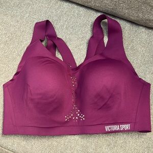 VICTORIA SECRET SPORTS BRA 34 D.